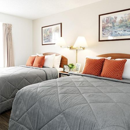 Intown Suites Extended Stay Clearwater Fl エクステリア 写真